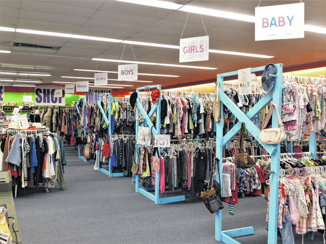 Thrift store critical to mission in Kenya | Robesonian