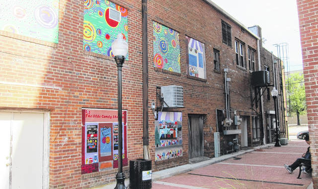 Art Project Breathes Sense Of Life To Alleyway In Downtown Lumberton Robesonian