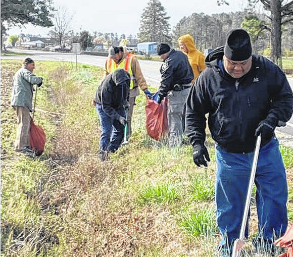 County residents, first responders join forces to remove roadside litter