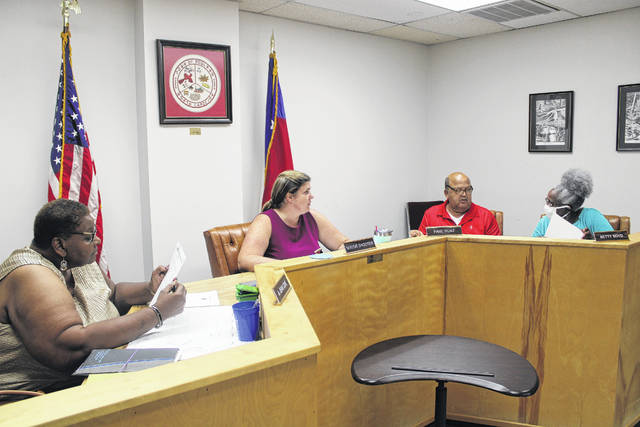 
			
				                                The Rowland Board of Commissioners seat left vacant by the death of Commissioner Marvin Shooter will remain so until the November municipal election, commissioners learned Tuesday during the Board’s monthly meeting in Town Hall.
                                 Tomeka Sinclair | The Robesonian

			
		