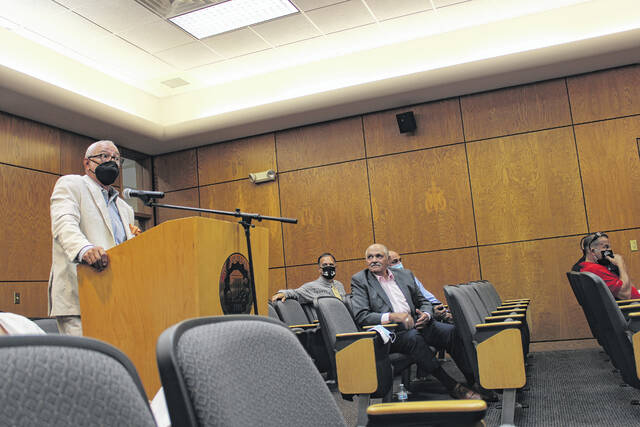 
			
				                                Gary Locklear speaks Tuesday in opposition to the rezoning of a vacant lot on Lowery Street during a public hearing at a Pembroke Town Council’s meeting.
                                 Tomeka Sinclair | The Robesonian

			
		