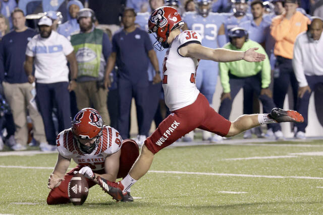 UNC football drops season finale in 30-27 double-overtime loss to N.C.  State - The Daily Tar Heel