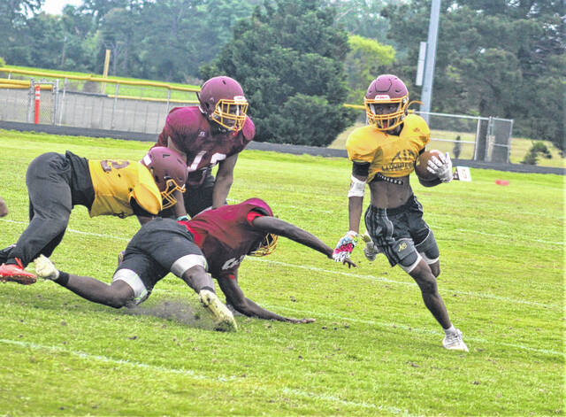 Local football teams show growth in spring