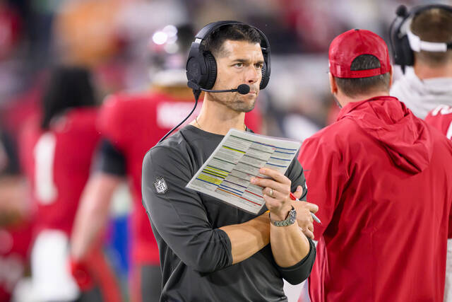 Panthers hire Bucs OC Dave Canales as new head coach | Robesonian